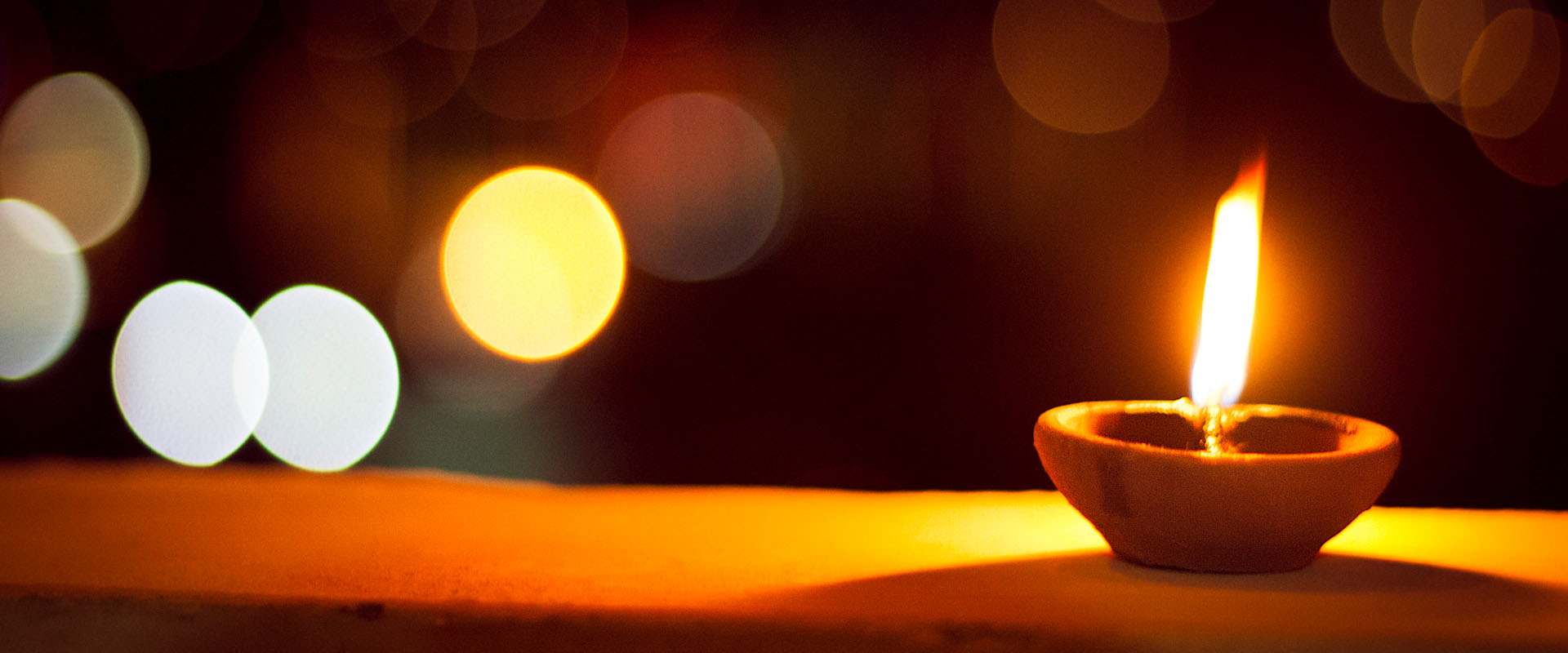 मैं दीपक की लौ जलाऊँ's image