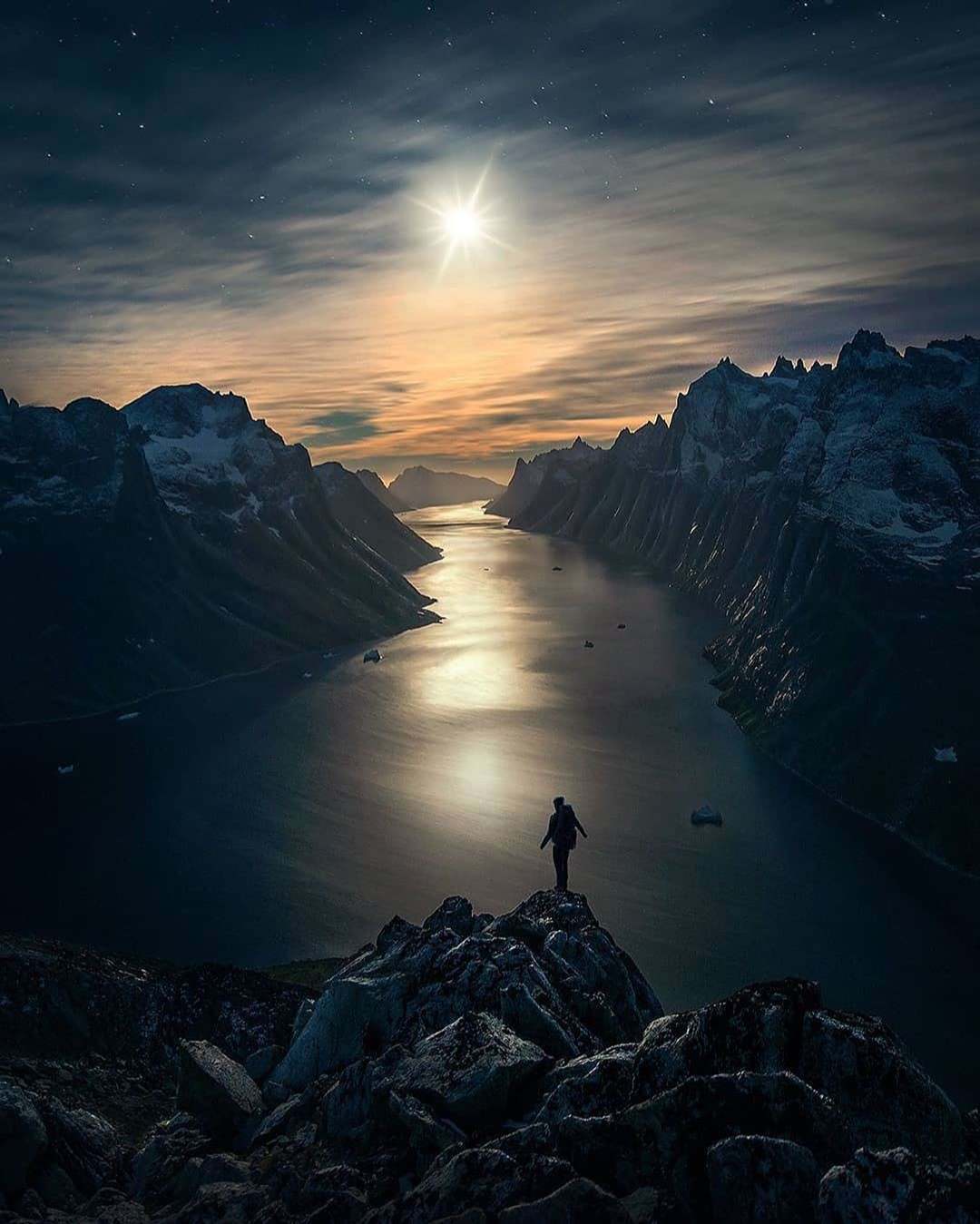 सुबह गयी शाम का नजारा आ गया's image