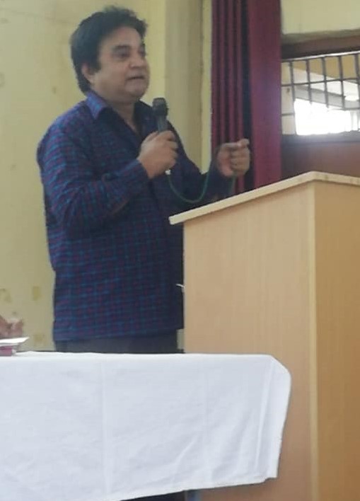 पृथ्वी का हम पर ऋण's image