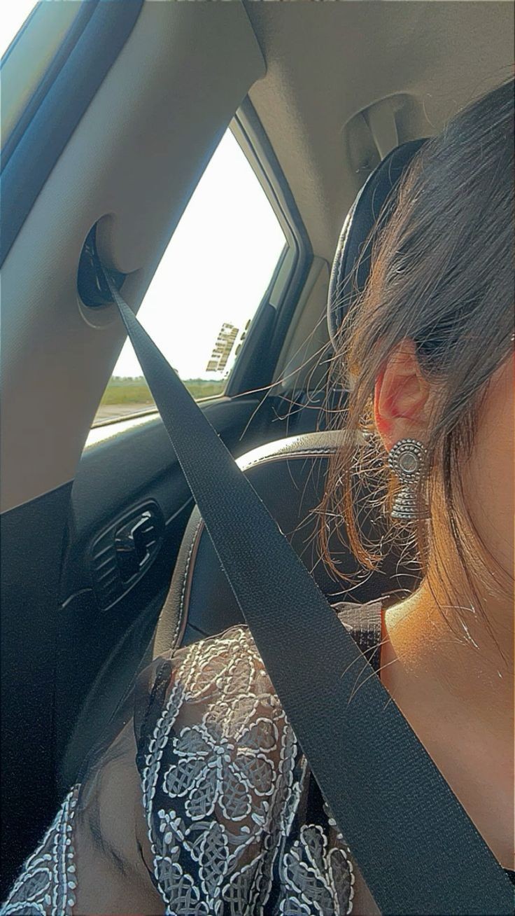 काशी देखेंगे सनम's image