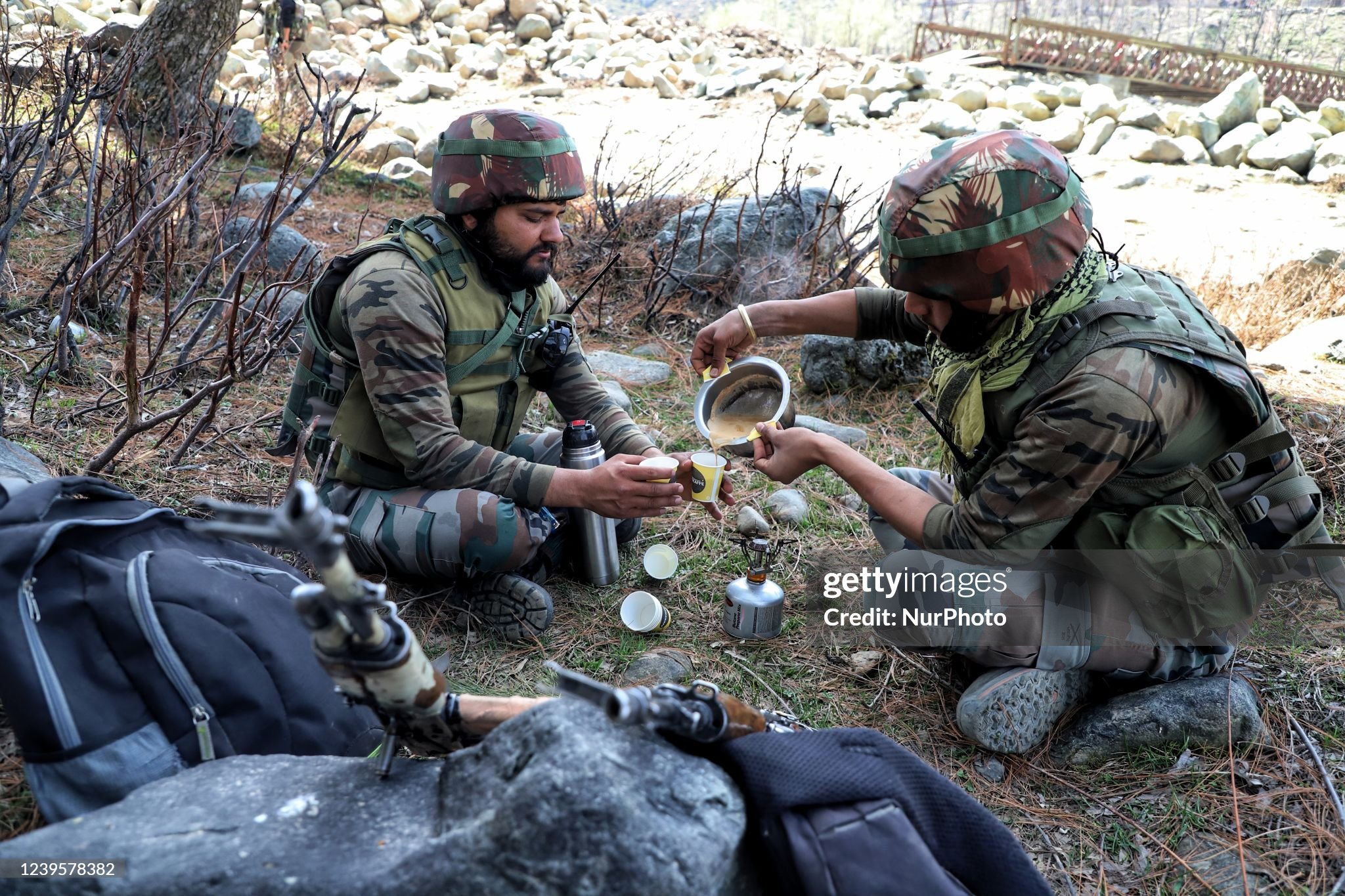 सीमा पर गश्त के बीच..33/40. . 40 Poems in 40 Days's image