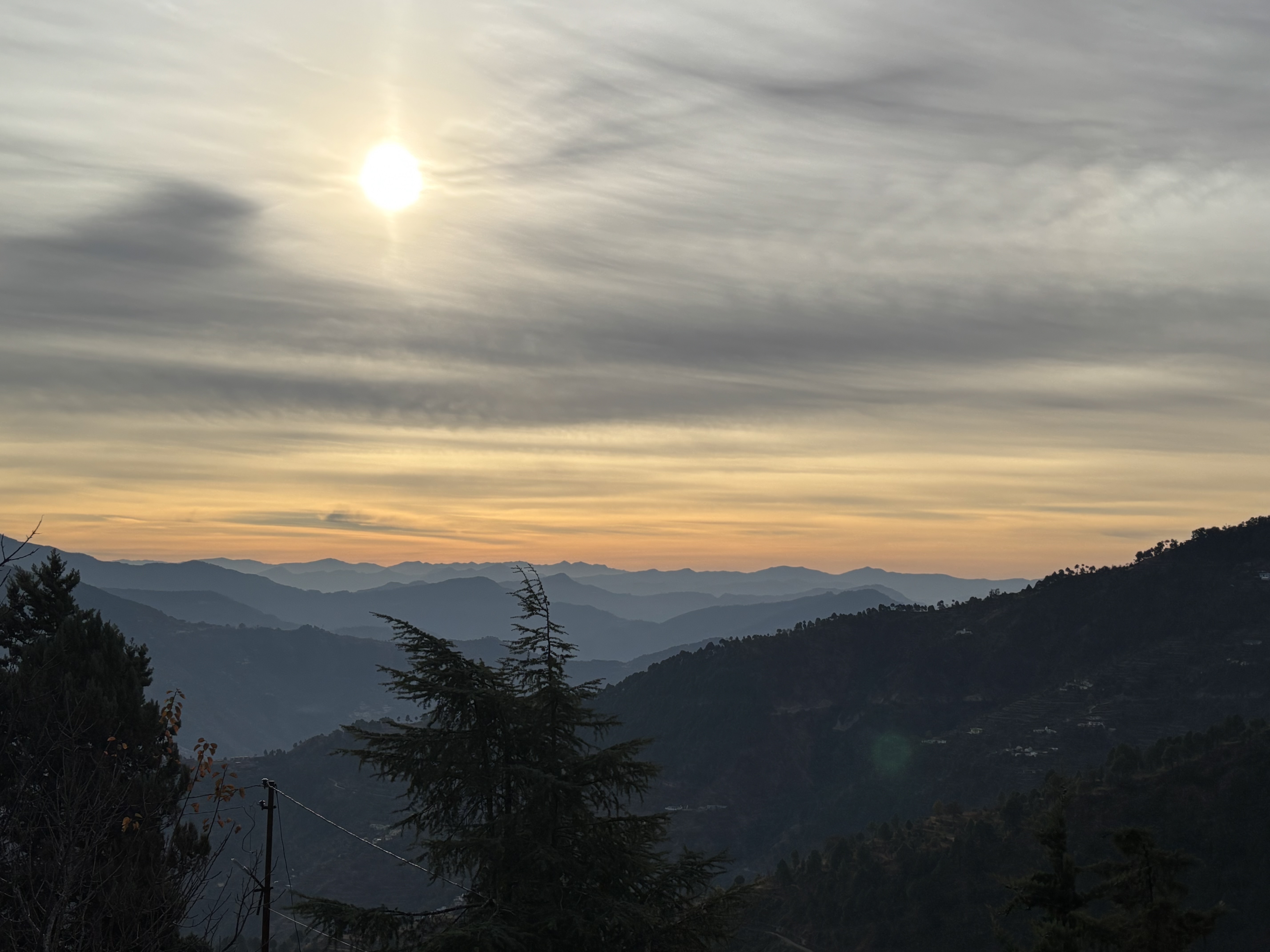 सूर्य को अर्घ्य.. सूर्य 6/40,  40 Poems in 40 days's image