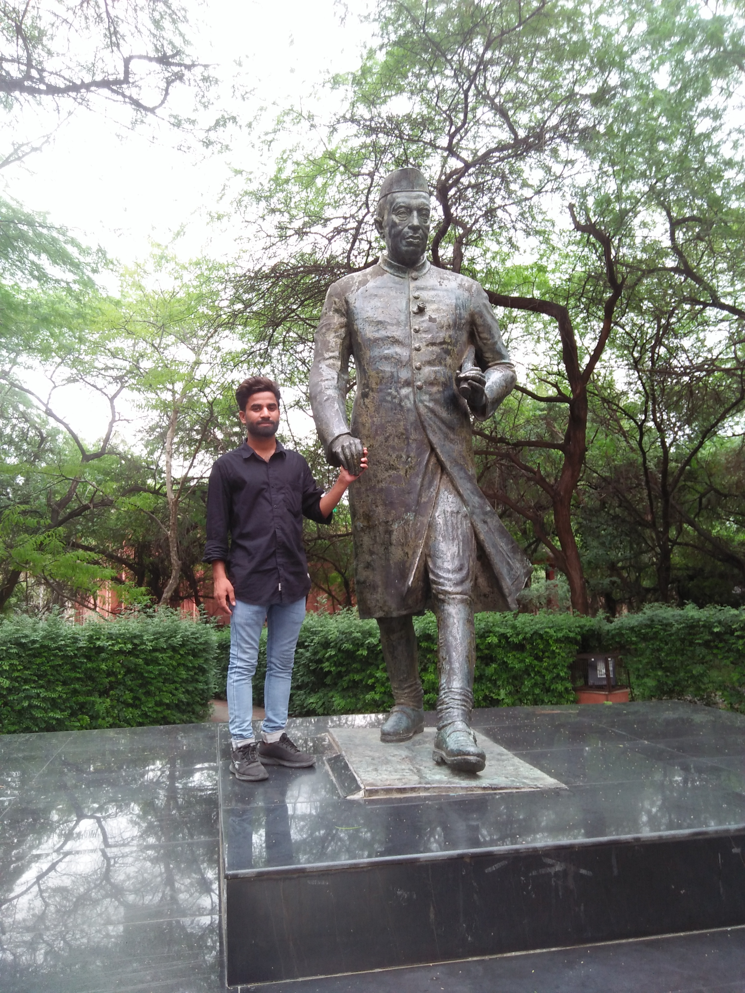 सभाएं आयोजित हुईं हैं's image