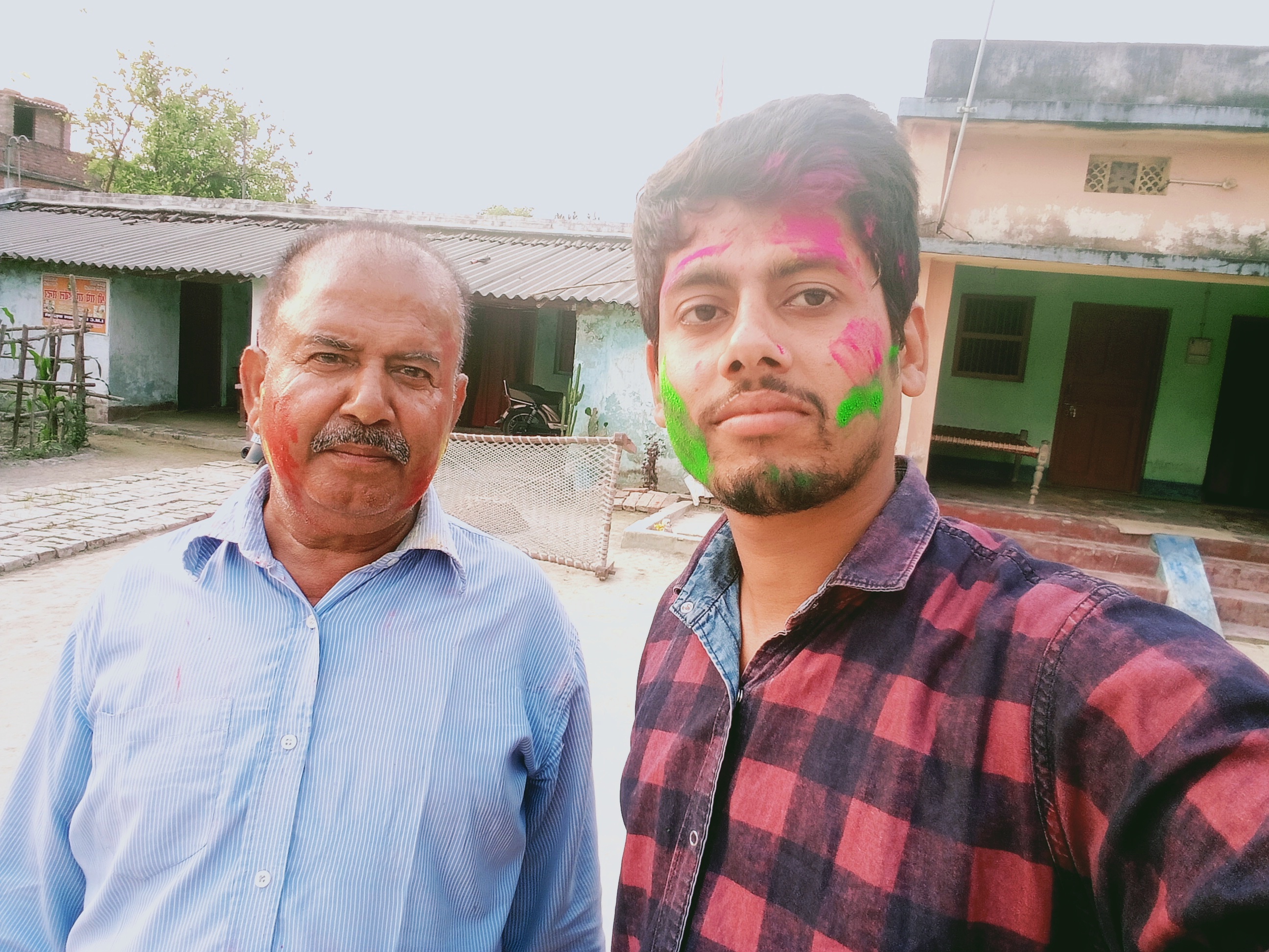 बता तेरे मुस्कान की कीमत क्या है