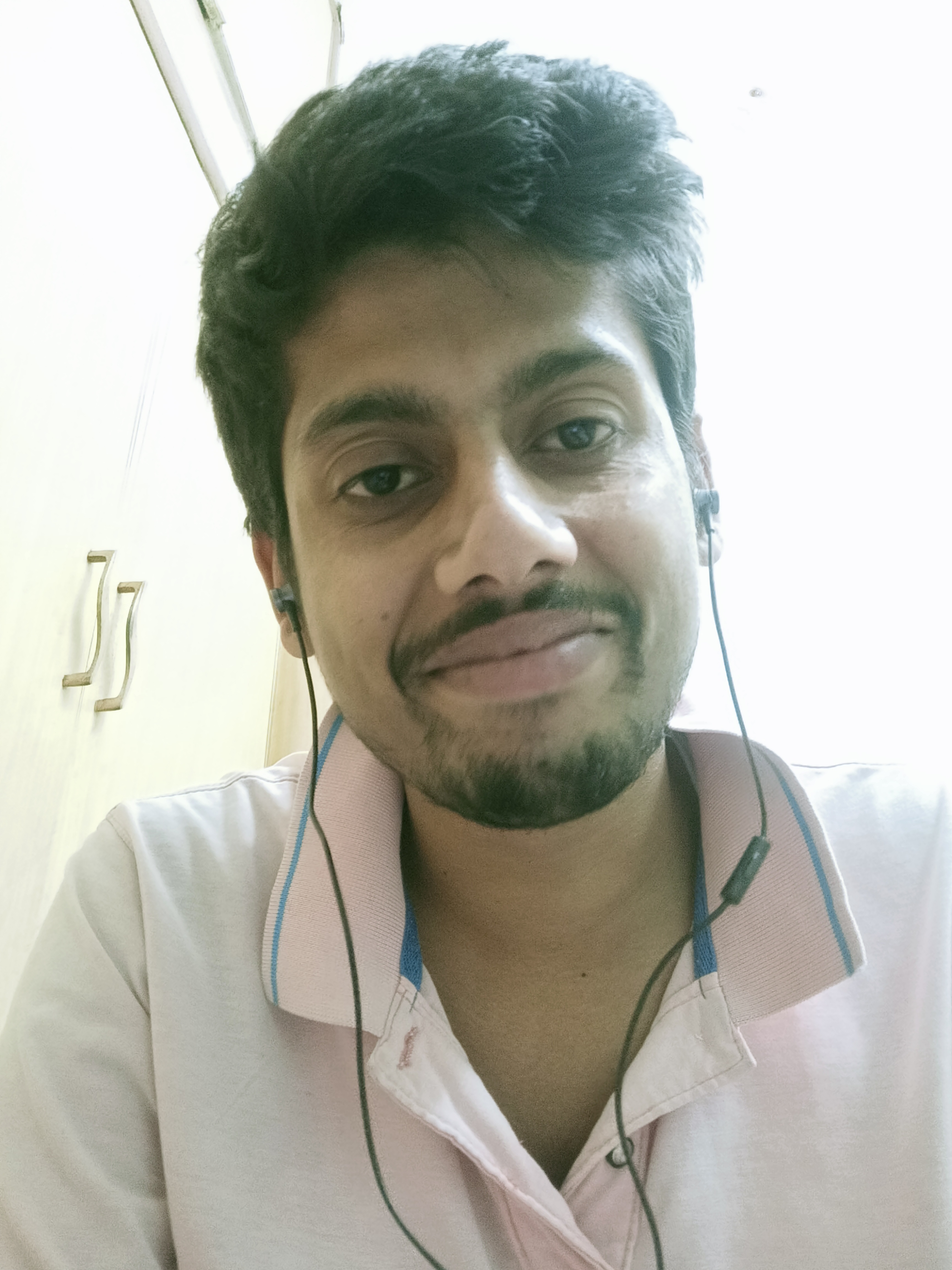 बहुत महँगा पड़ेगा Vinit Singh Shayar's image