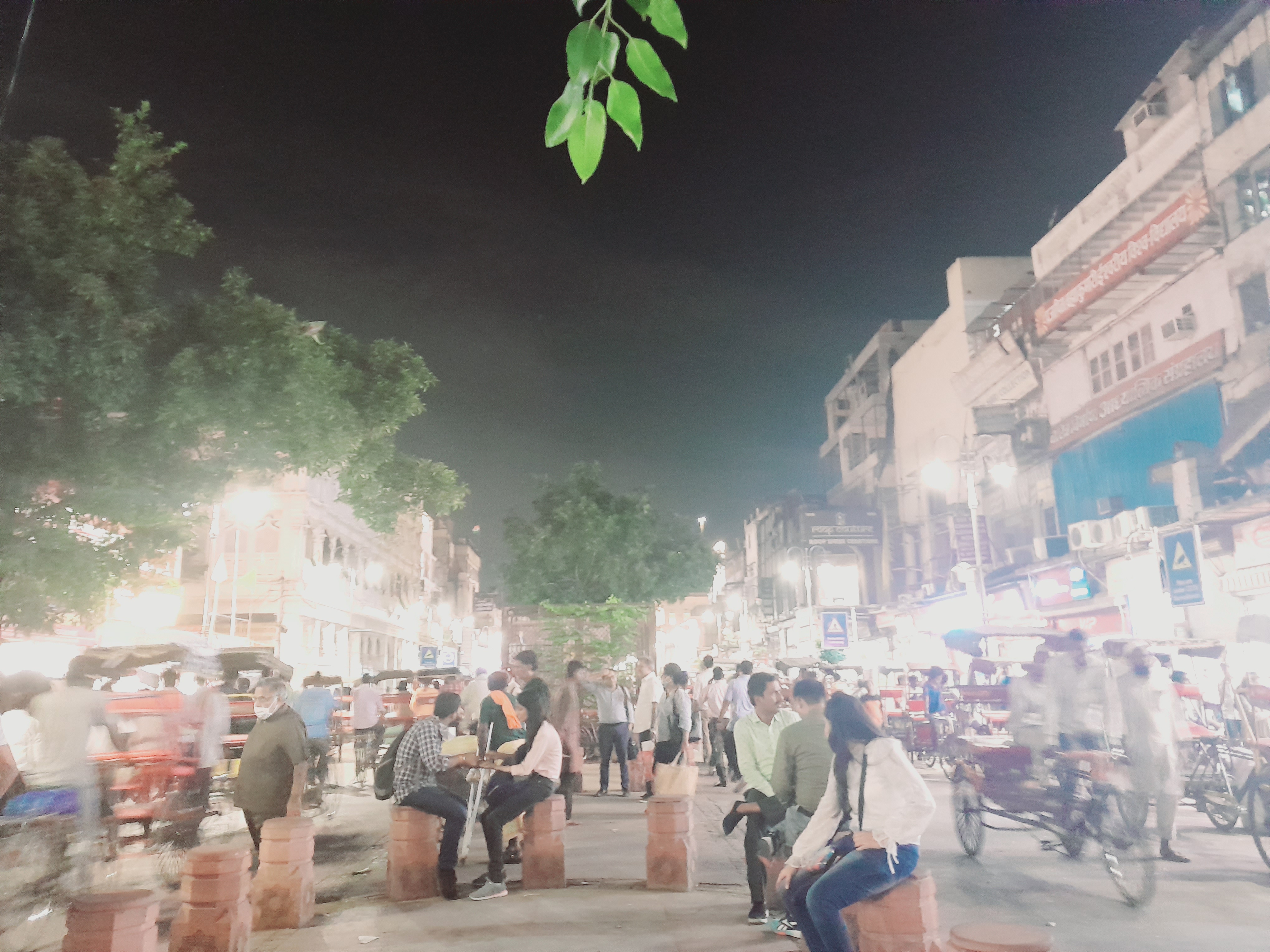 दिल्ली में क्या देखा...!'s image