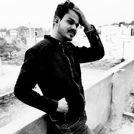 ज़िंदा है।'s image