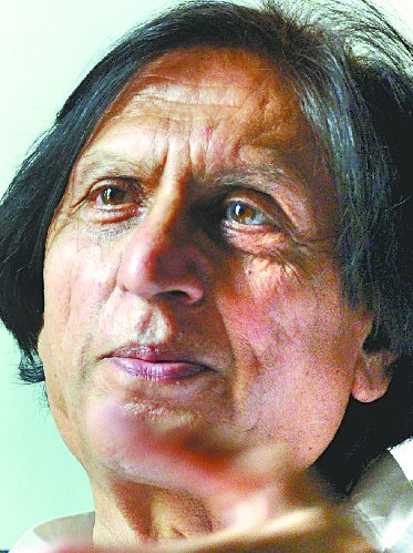 Wasim Barelvi's image