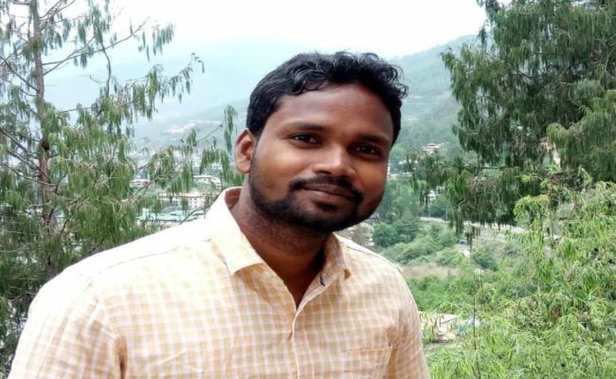 मेरे हाथ में क़लम थी's image