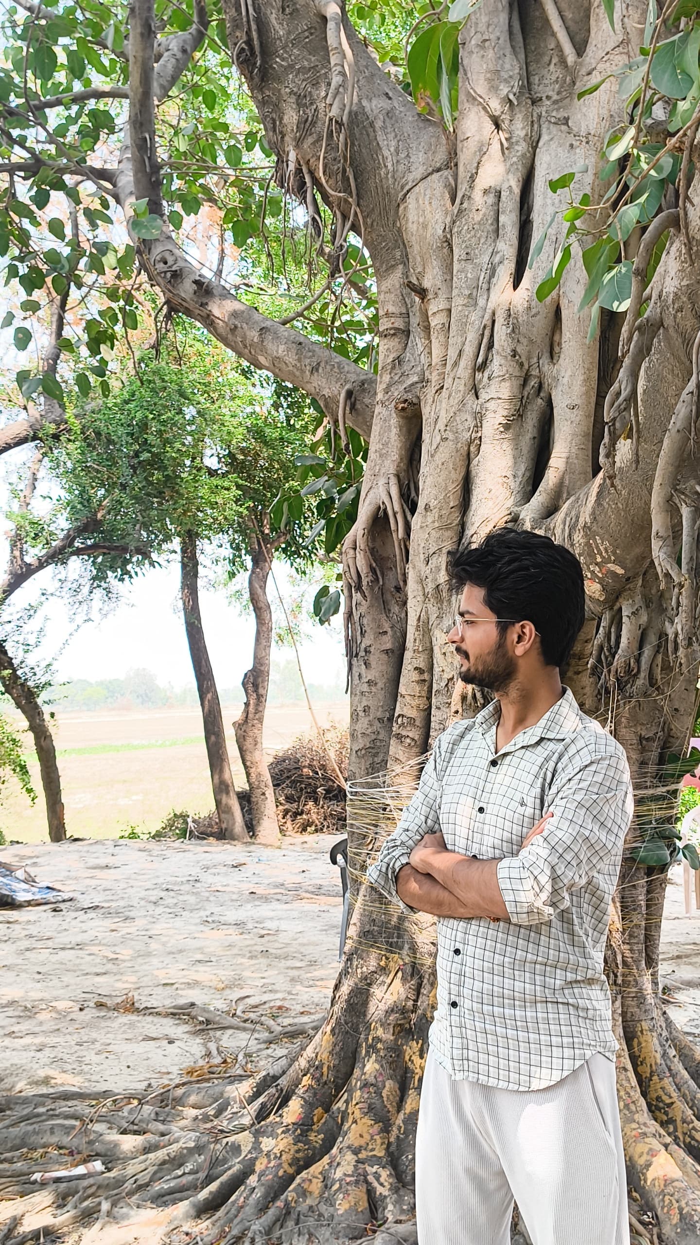 Devesh Shukla's pic