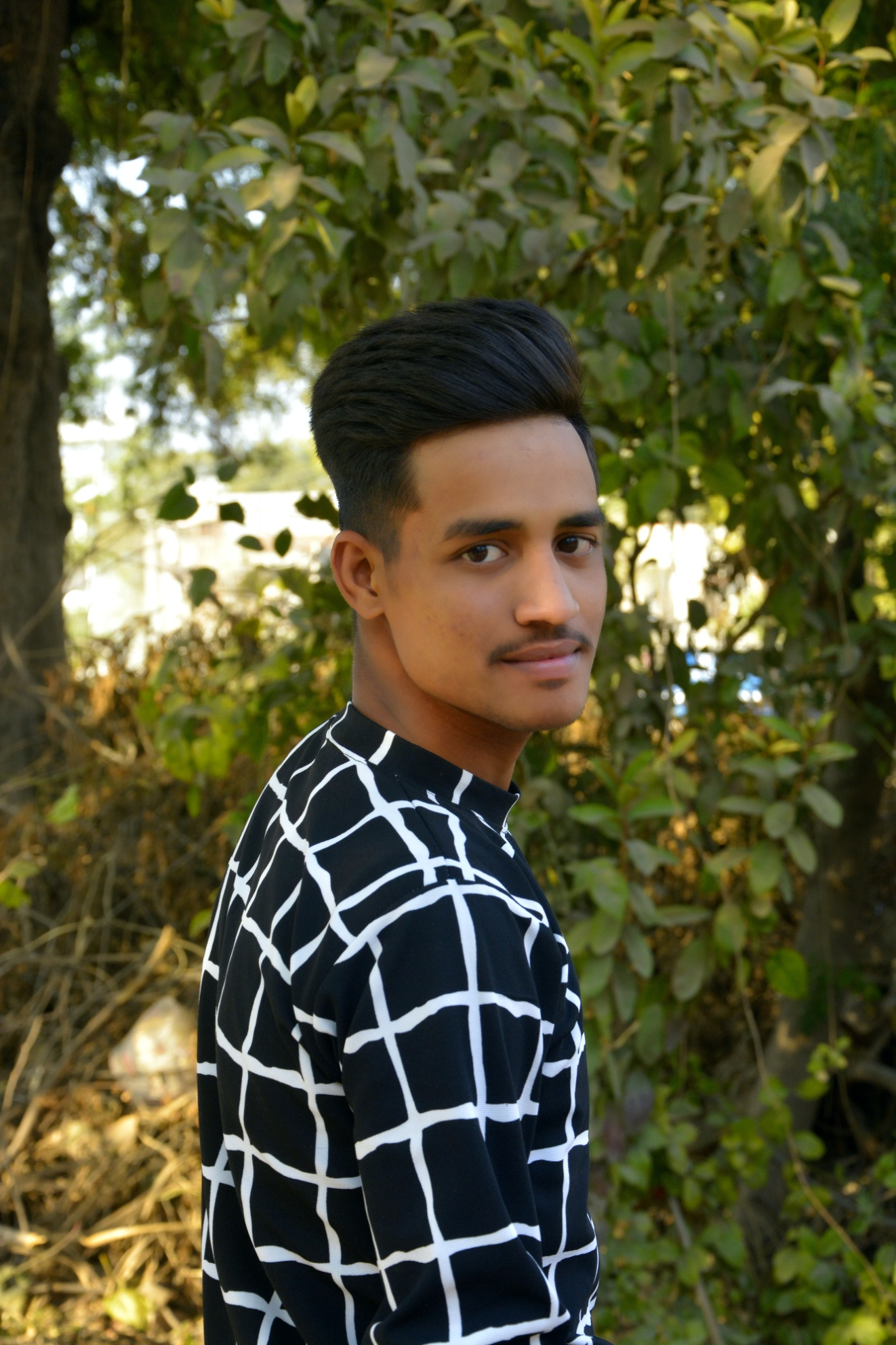 Manish Sevak 'Mewari' Manish Sevak 'Mewari'