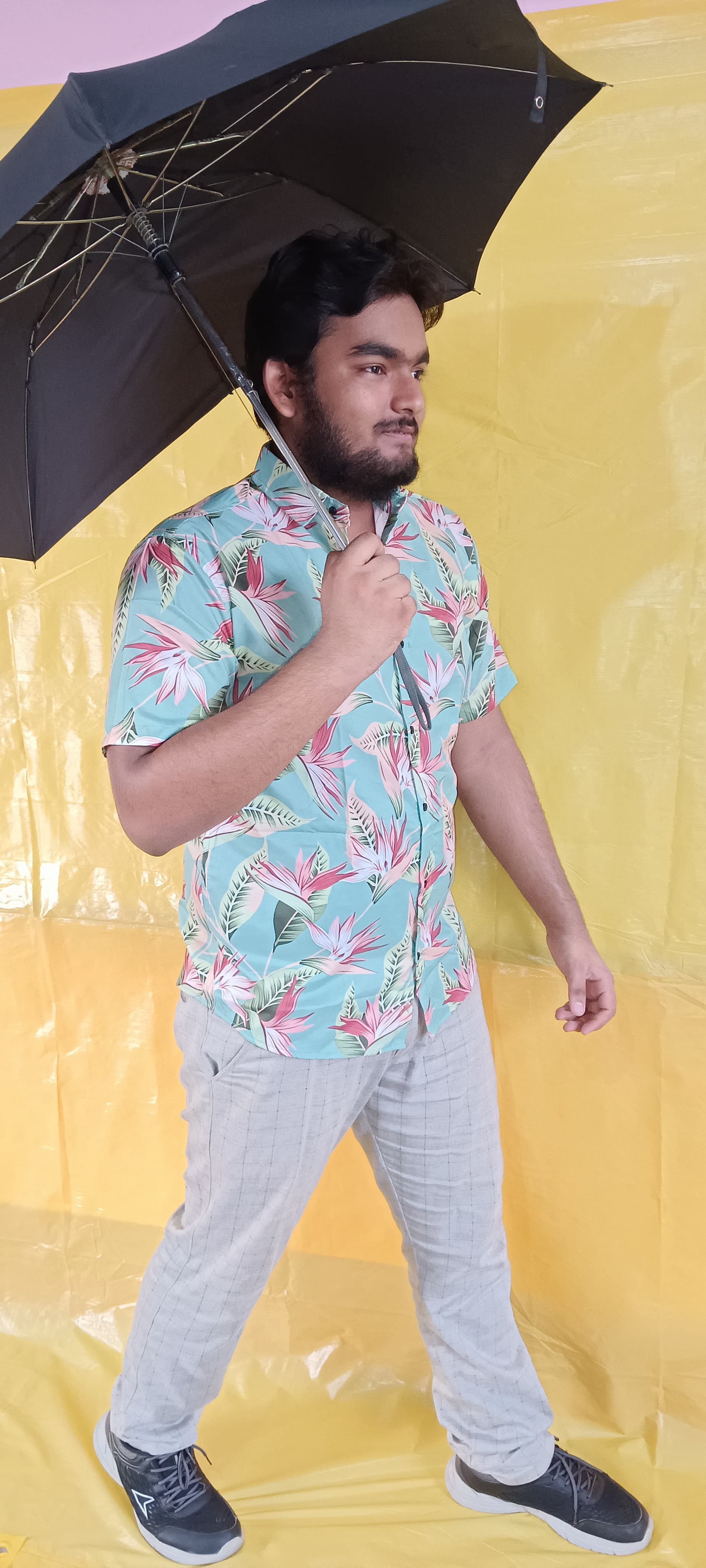 YUGANSHU RAVI YUGANSHU RAVI